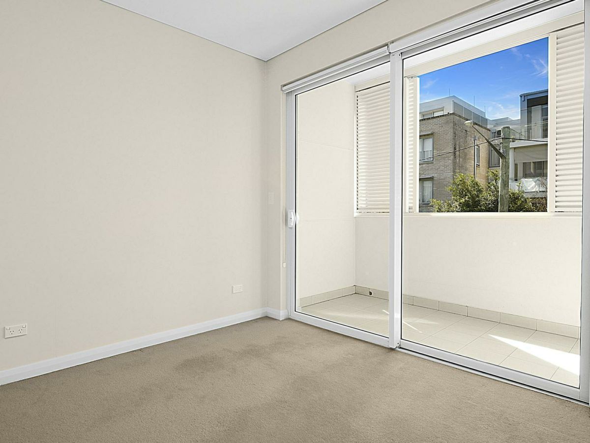 213/657 Pacific Highway, Killara - image 3