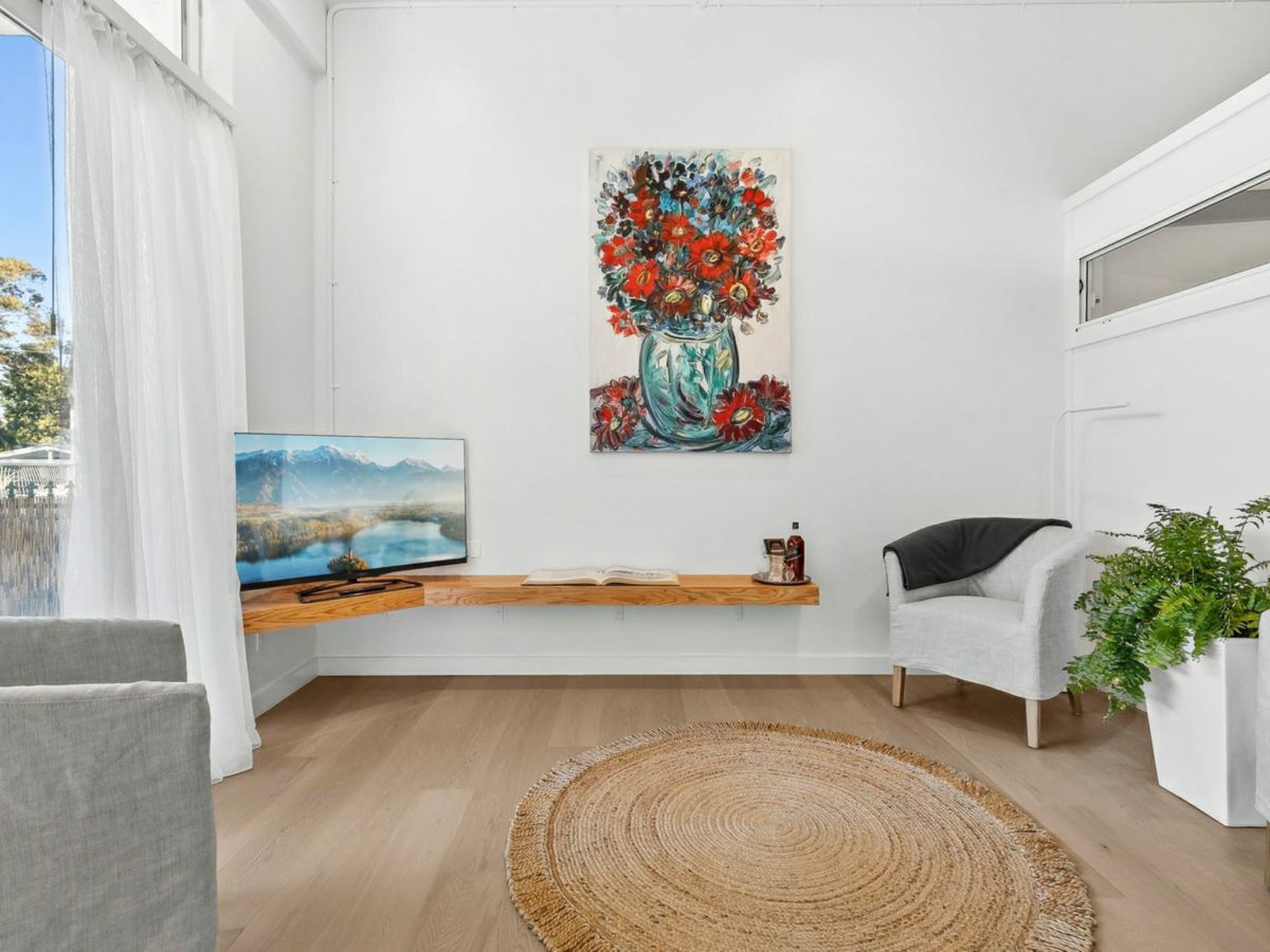 2/1 Bilambee Avenue, Bilgola Plateau - image 1