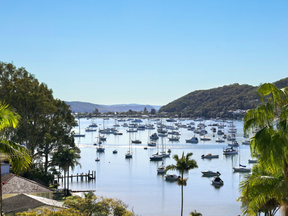 2 Careel Bay Crescent, Avalon Beach - image 1