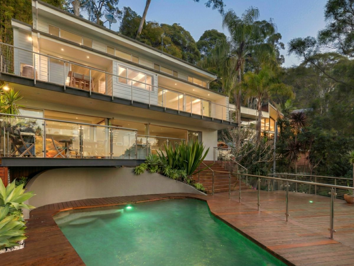 2 Careel Bay Crescent, Avalon Beach - image 2
