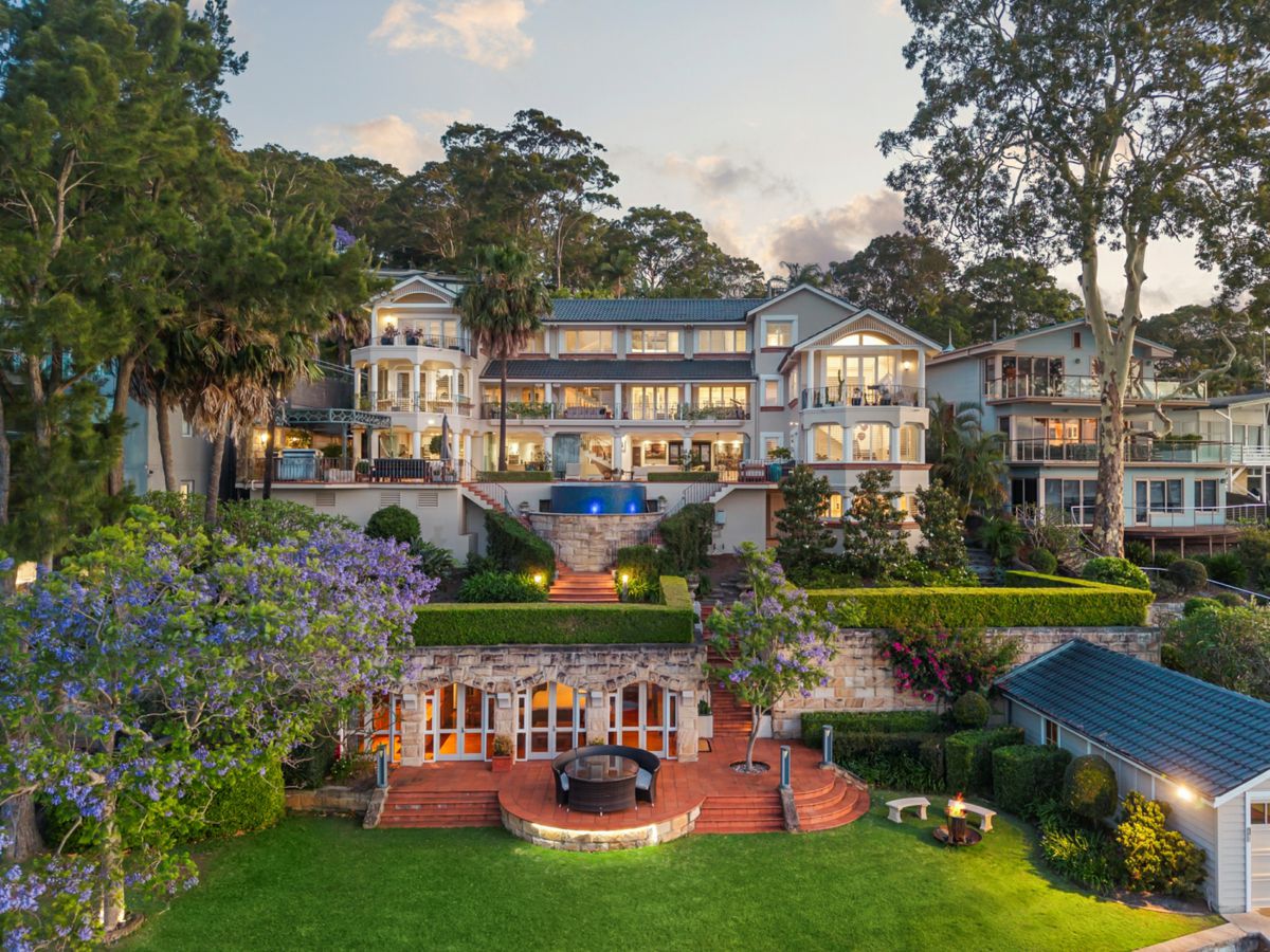 92-94 Prince Alfred Parade, Newport - image 2