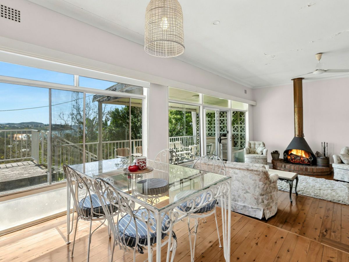 28 Bungan Head Road, Newport - image 2