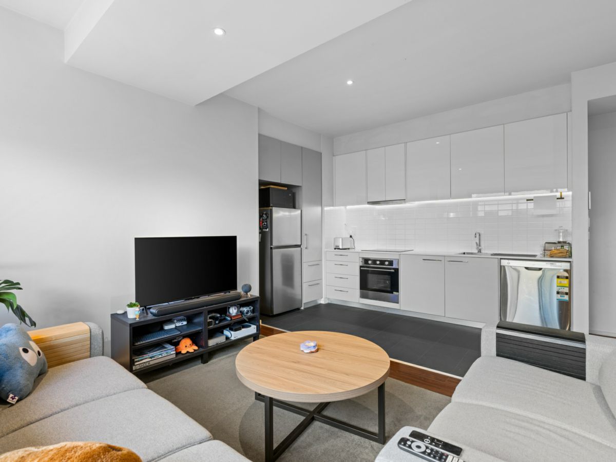8/1161 Nepean Highway, Highett - image 2