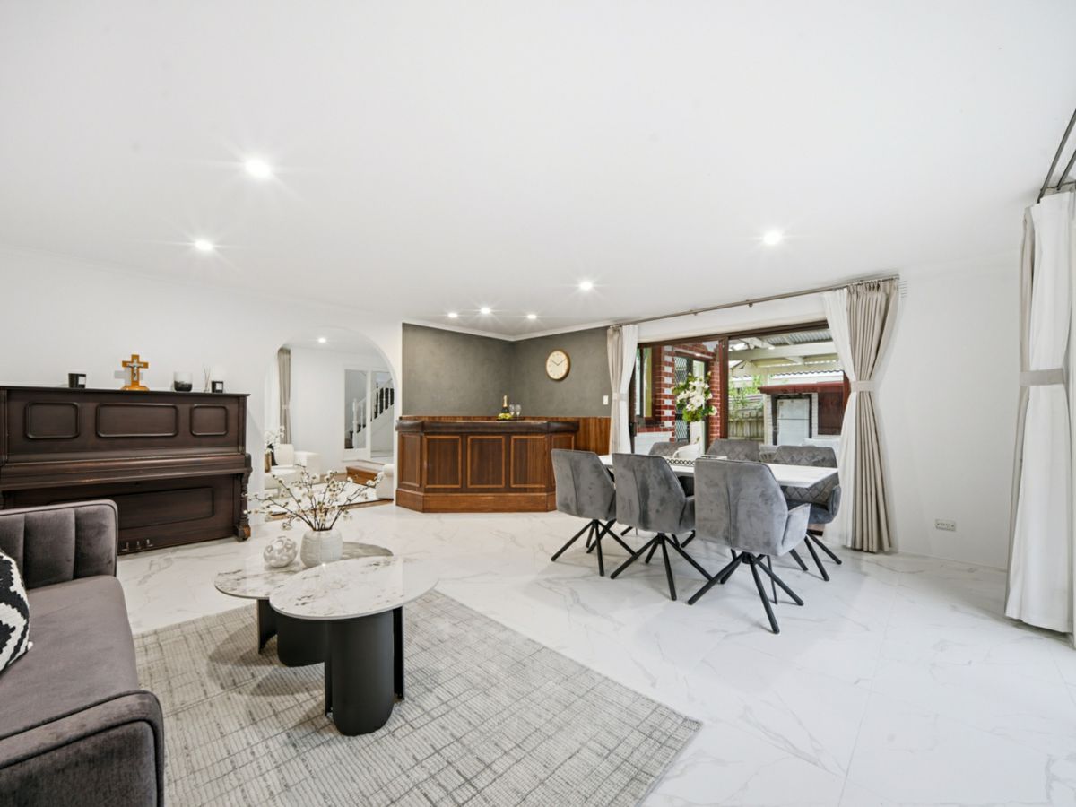 20 Barton Street, Doncaster East - image 2