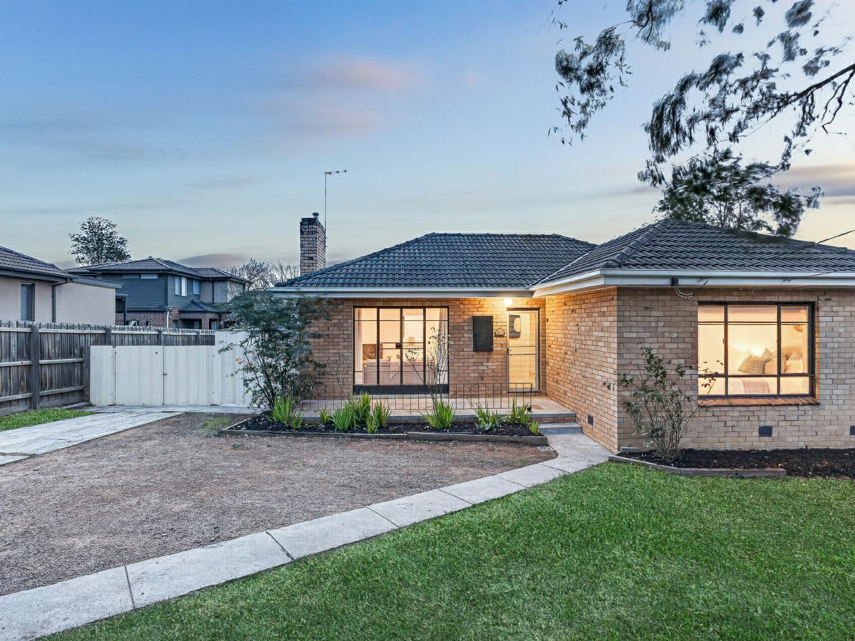 151 Hull Road, Croydon - image 1