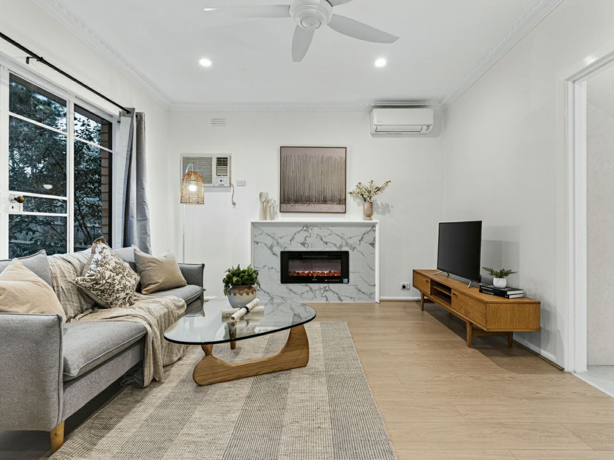 151 Hull Road, Croydon - image 2