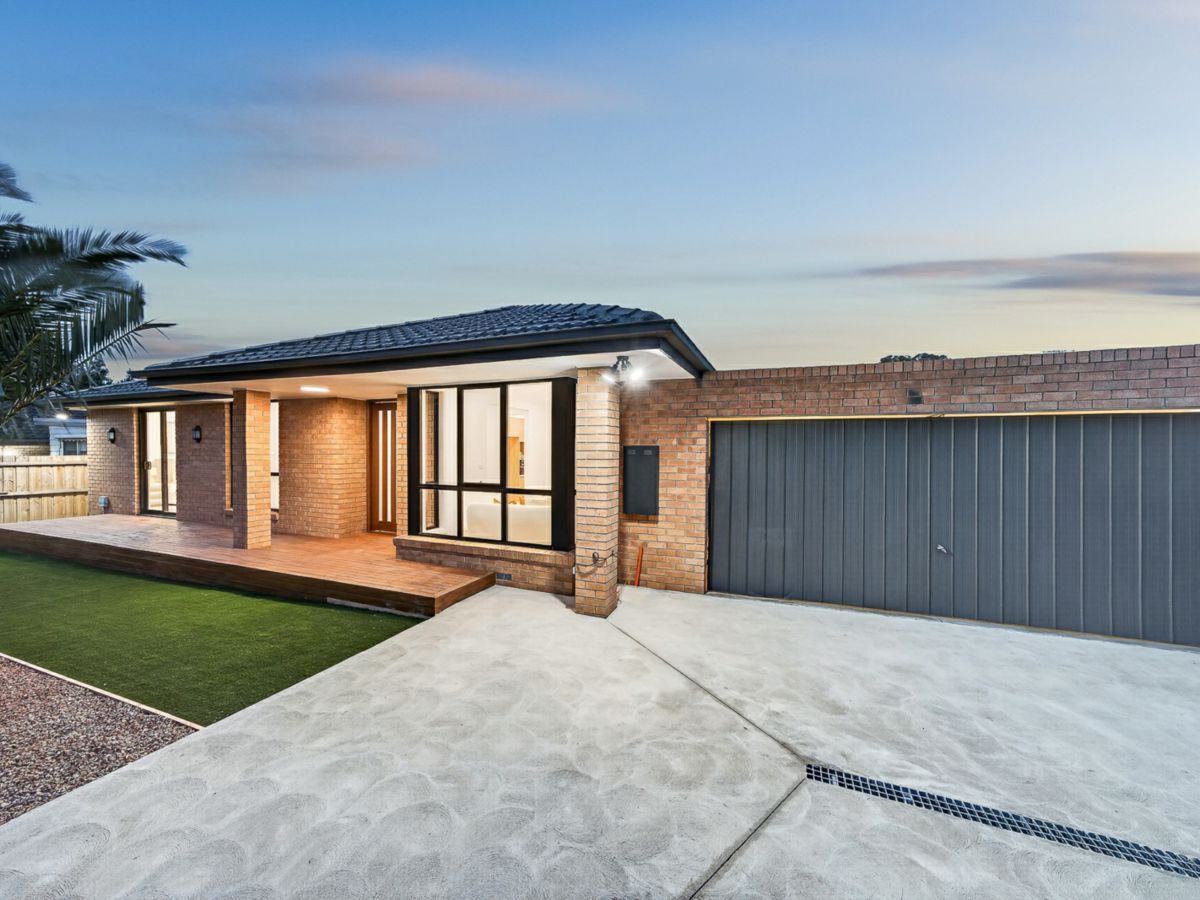 41B Moonya Road, Carnegie - image 2