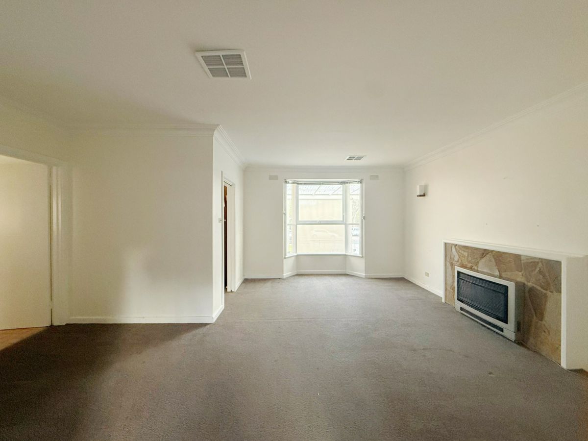 5 Woodhouse Road, Doncaster East - image 3