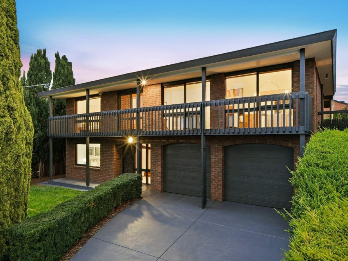 3 Alex Court, Greensborough - image 2
