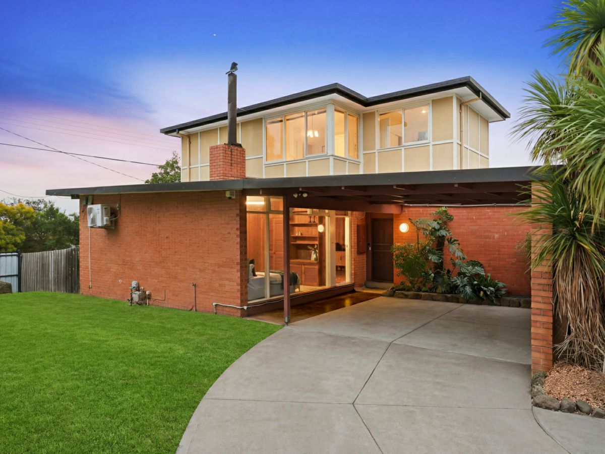 6 Kennon Street, Doncaster East - image 1