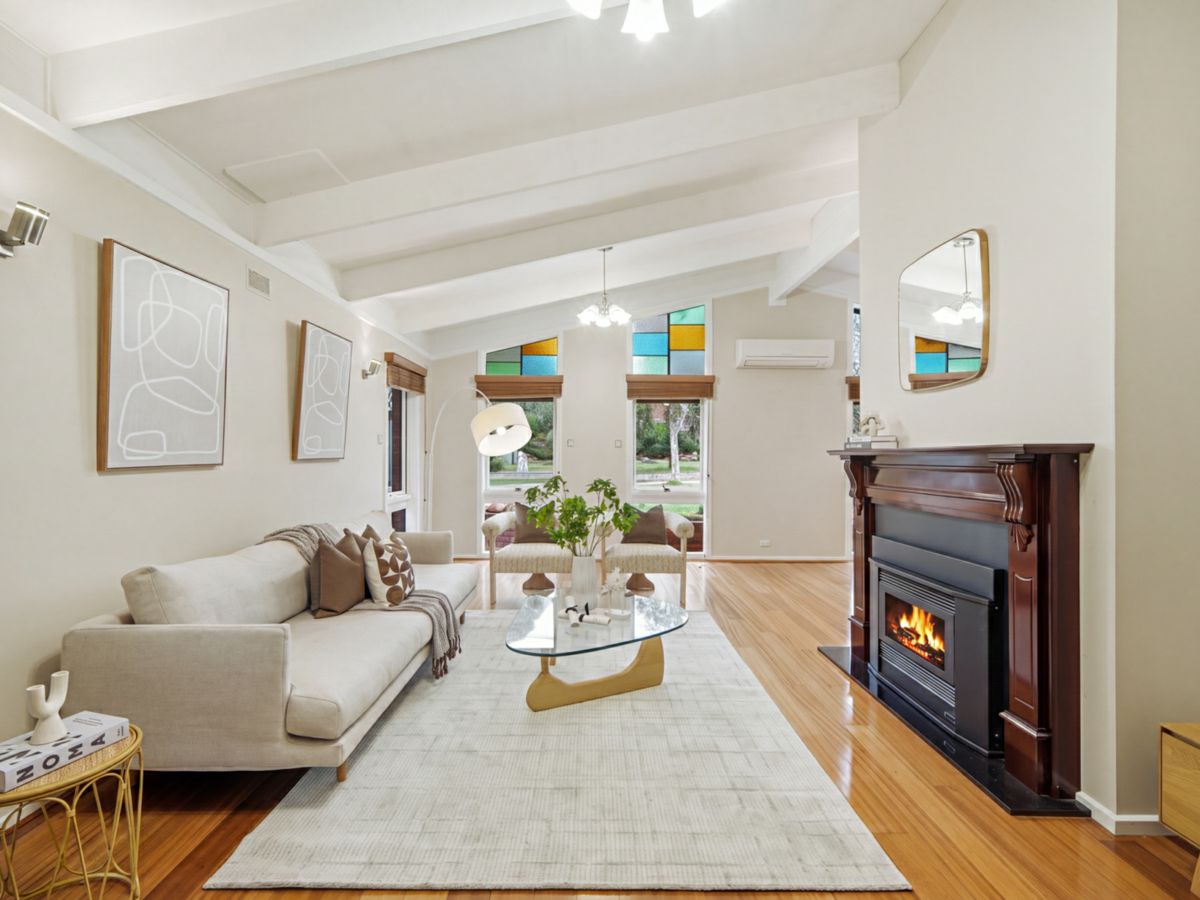 61 Galahad Crescent, Glen Waverley - image 3