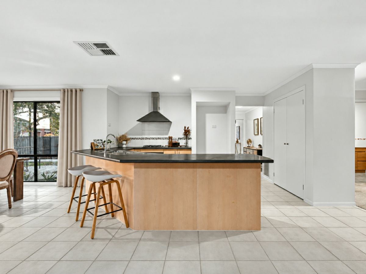 13 Findon Way, Berwick - image 3