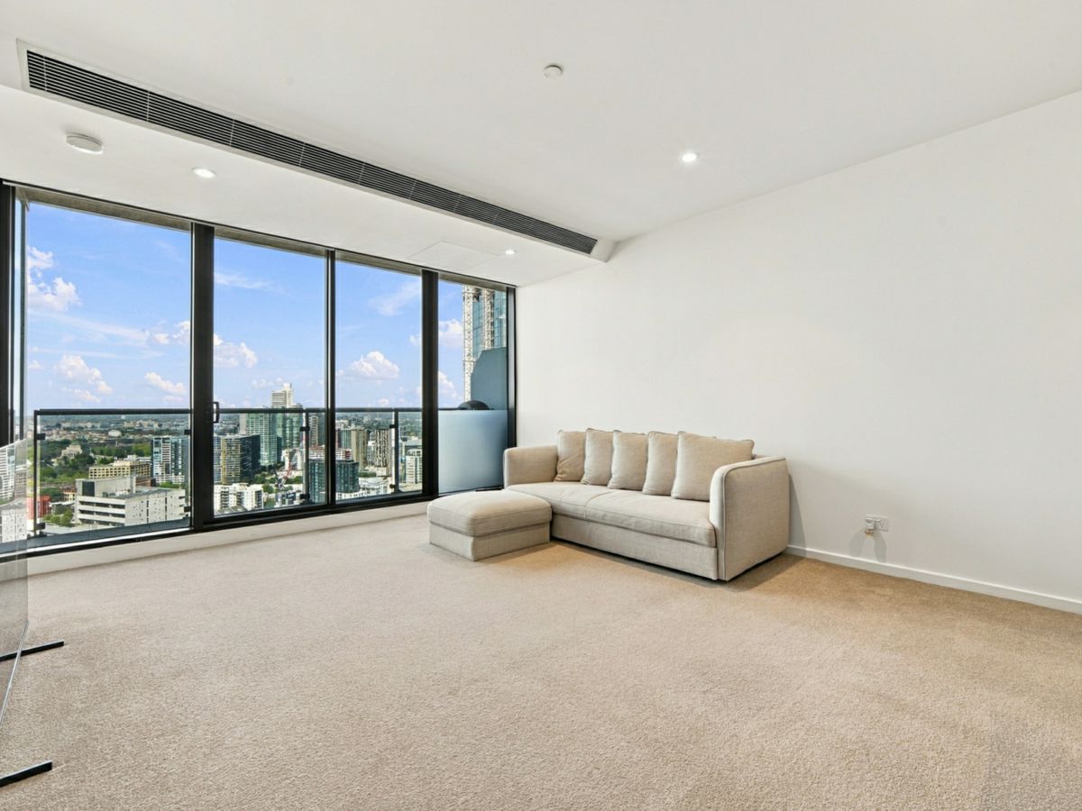 3311/60 Kavanagh Street, Southbank - image 2