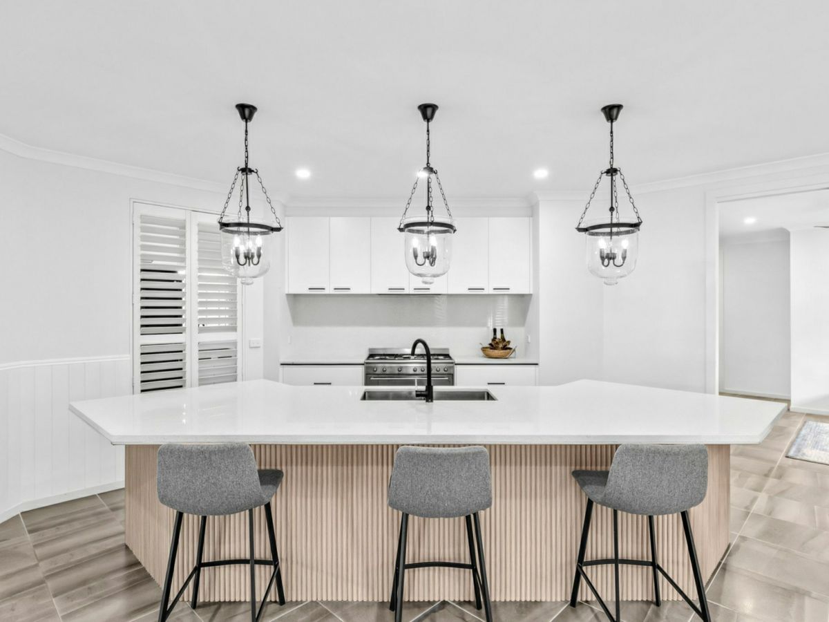 21 Mccubbin Drive, Mount Duneed - image 2