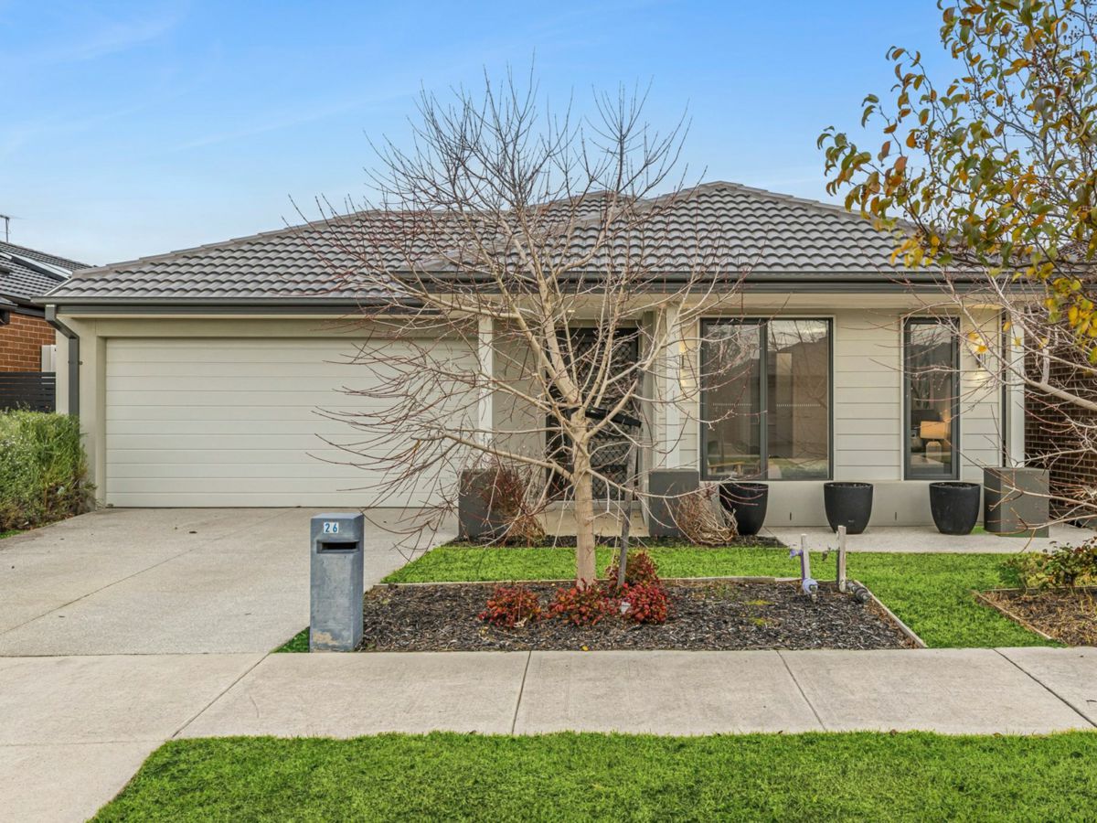 26 McArthur Crescent, Armstrong Creek - image 1