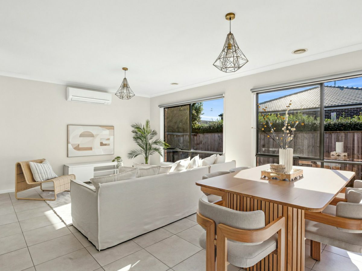 10 Eaton Road, Mount Duneed - image 1