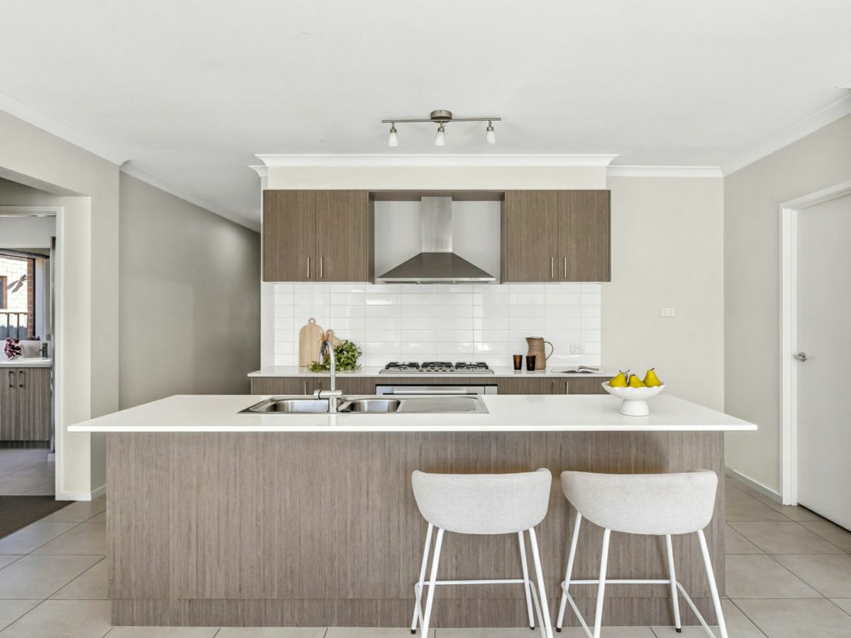 10 Eaton Road, Mount Duneed - image 3