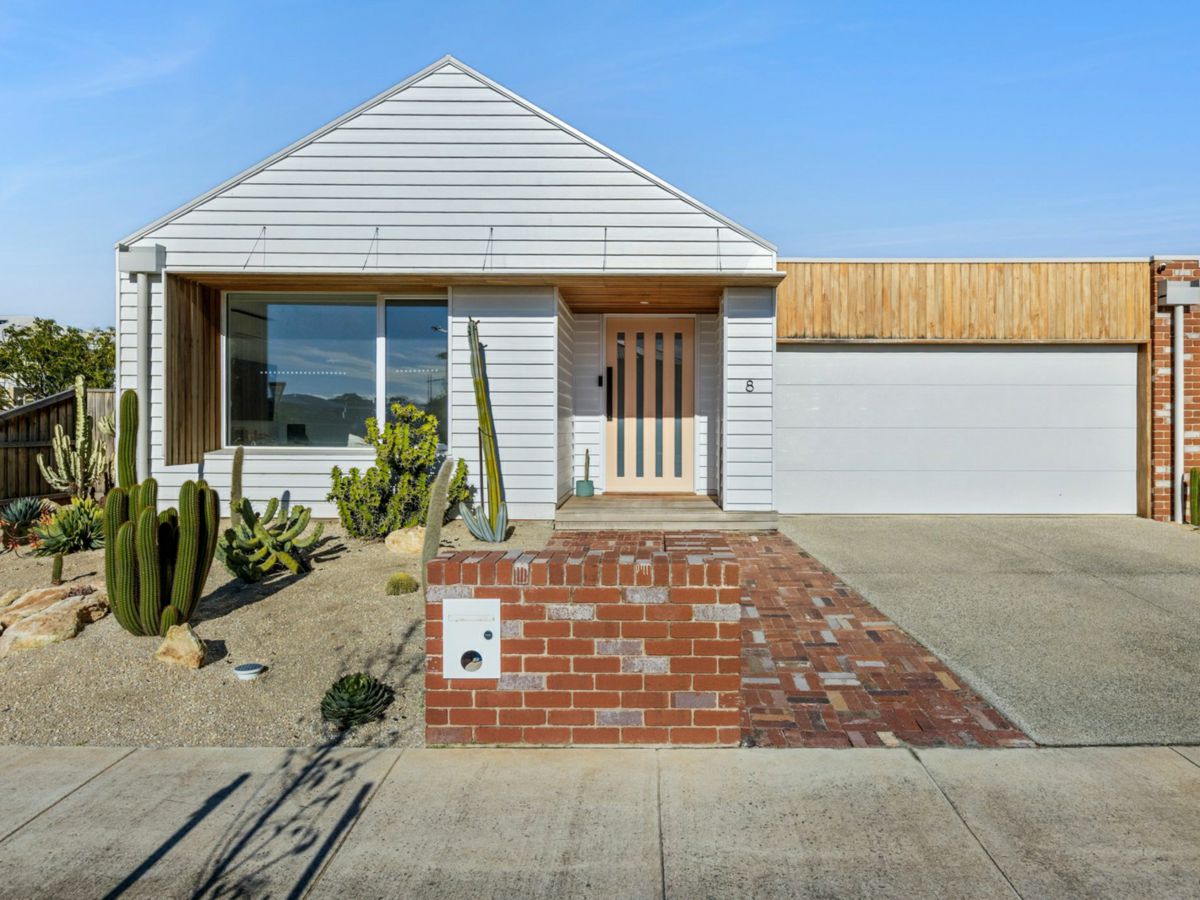 8 Botany Circuit, Mount Duneed - image 1