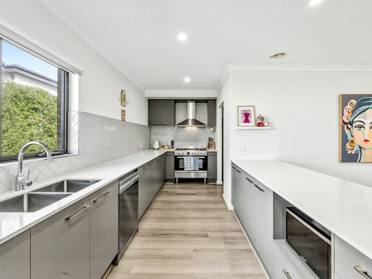 6 Atherton Street, Armstrong Creek - image 3