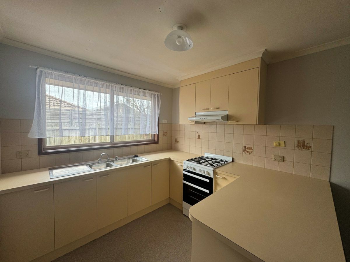 1/112 Coppards Road, Whittington - image 3