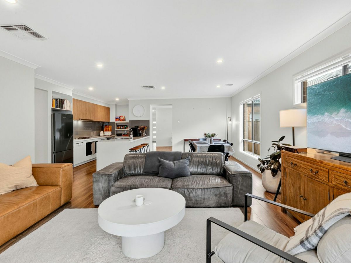 18 Vernal Circuit, Mount Duneed - image 3