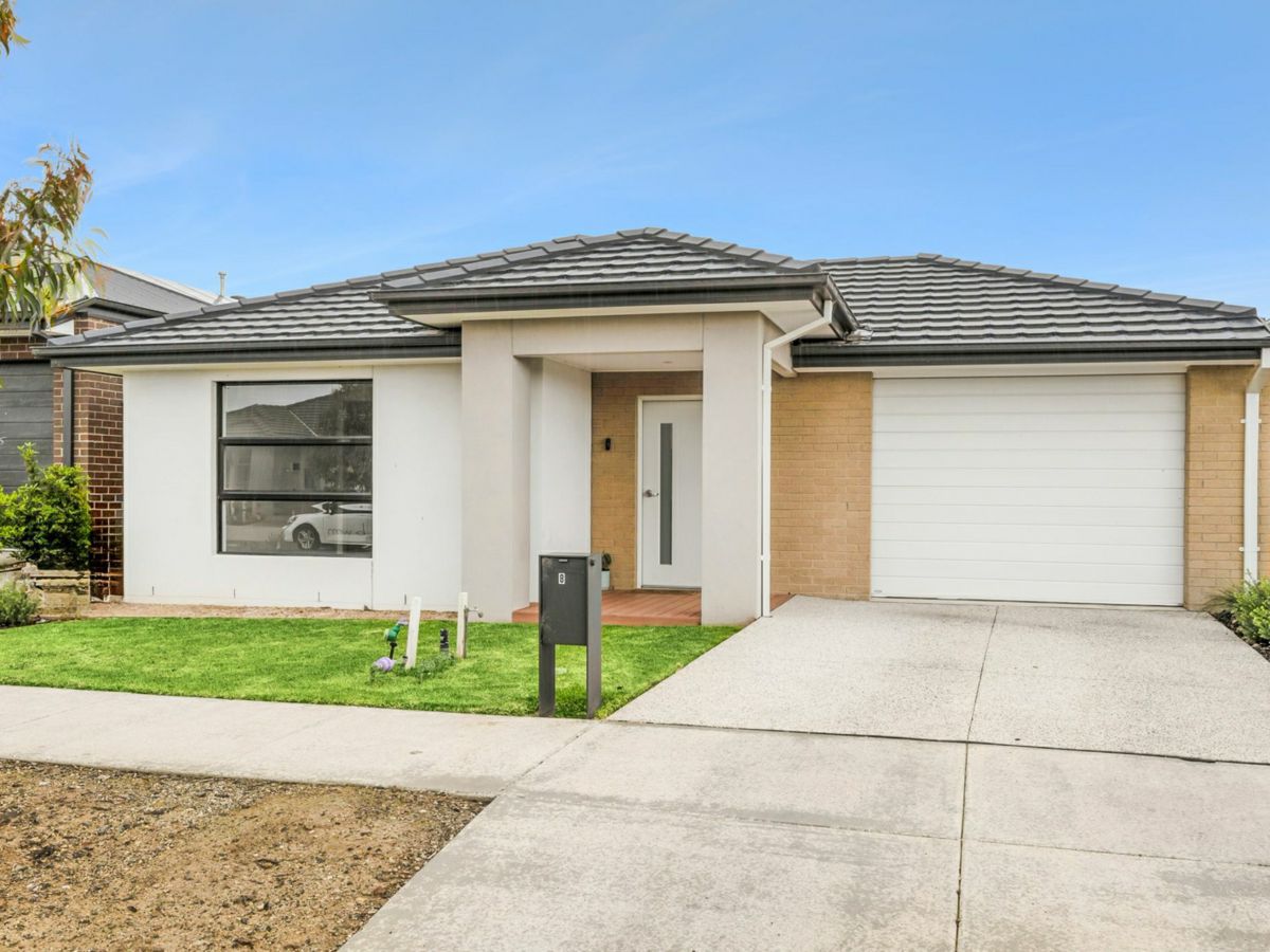 8 Raam Circuit, Armstrong Creek - image 1