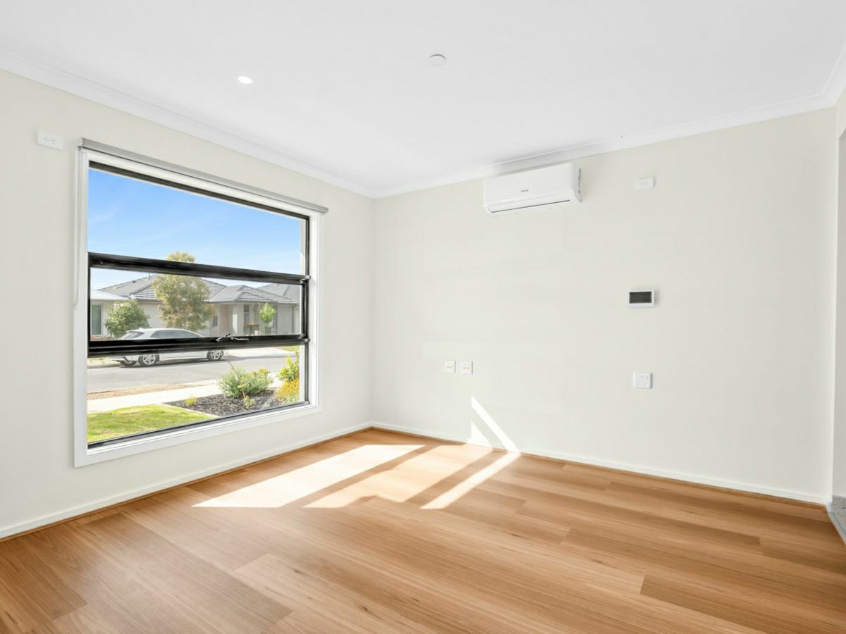 8 Raam Circuit, Armstrong Creek - image 3