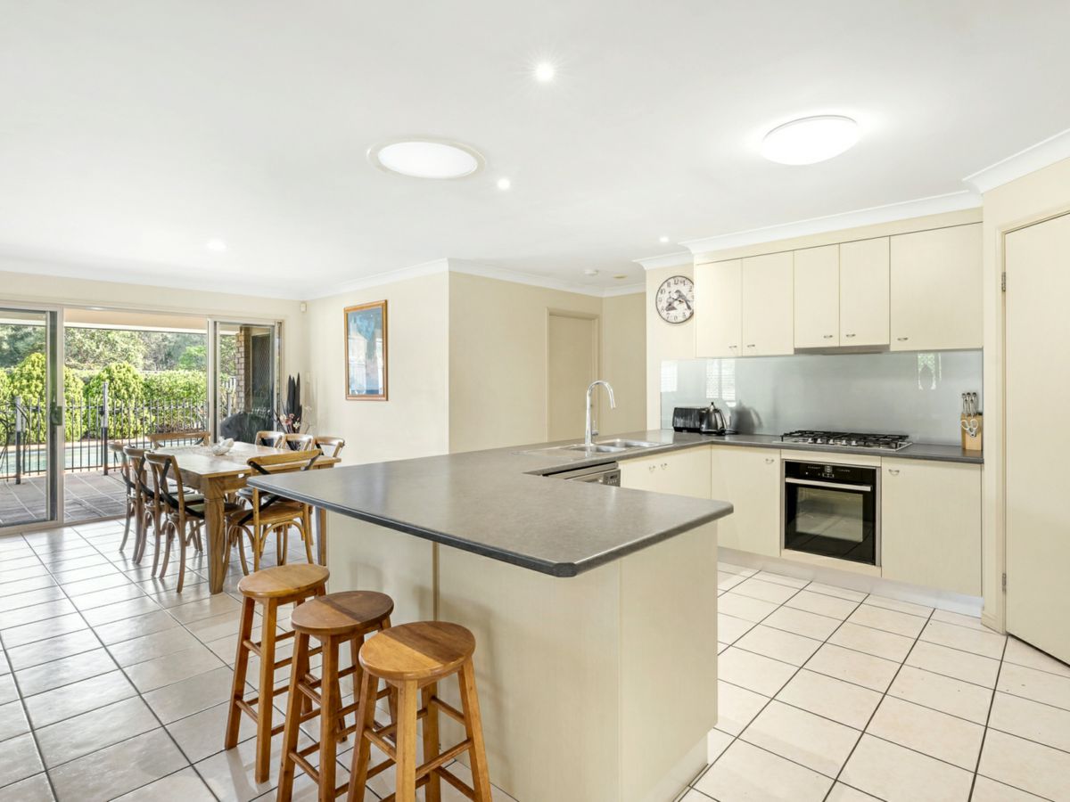 16 Alexandra Close, Flinders View - image 3