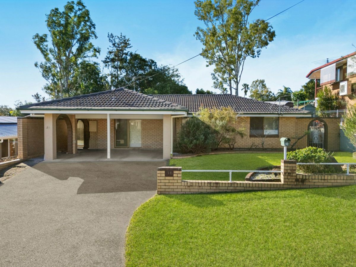 31 McKenzie Street, Bundamba - image 1