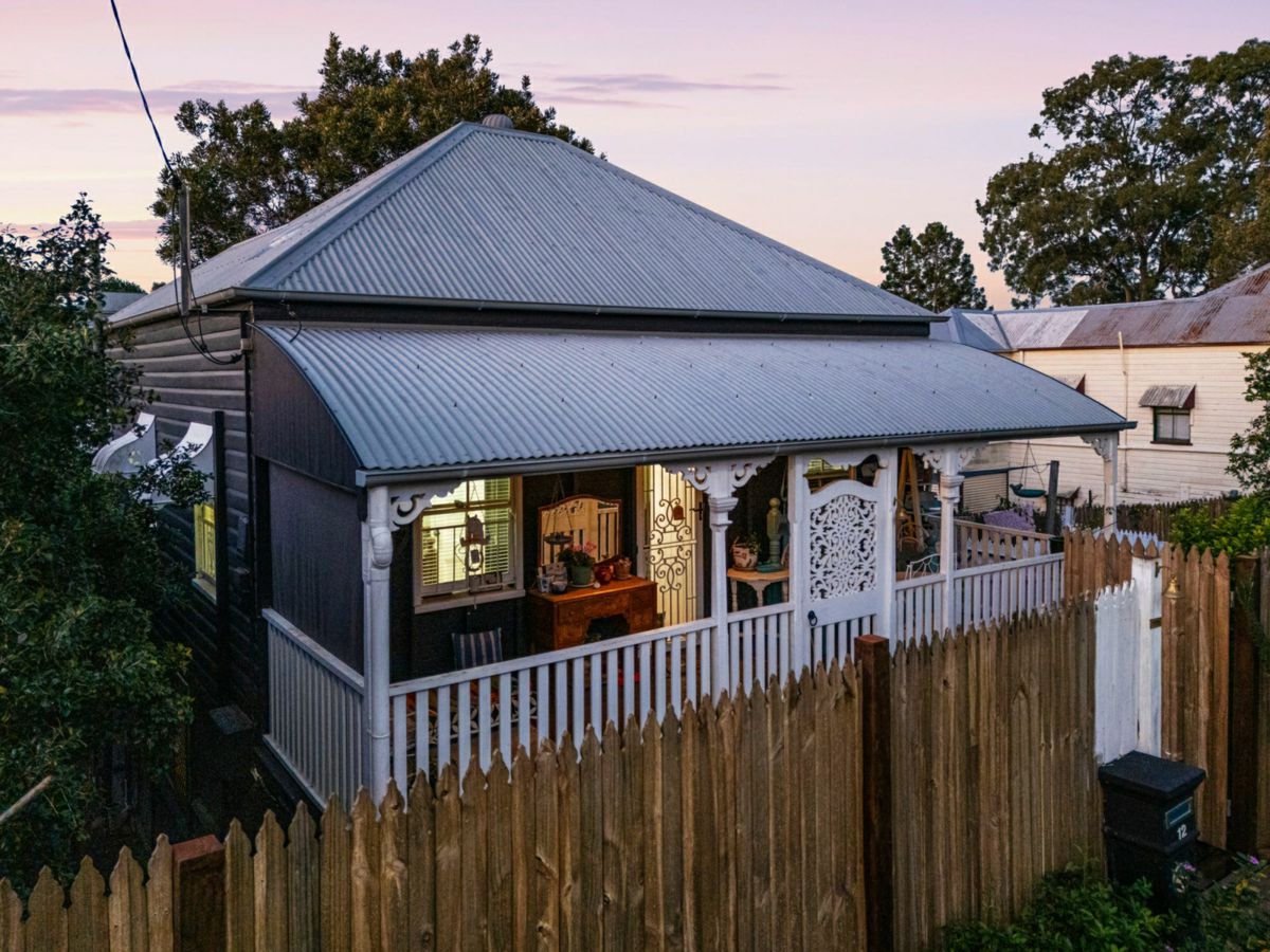 12 Liverpool Street, North Ipswich - image 1