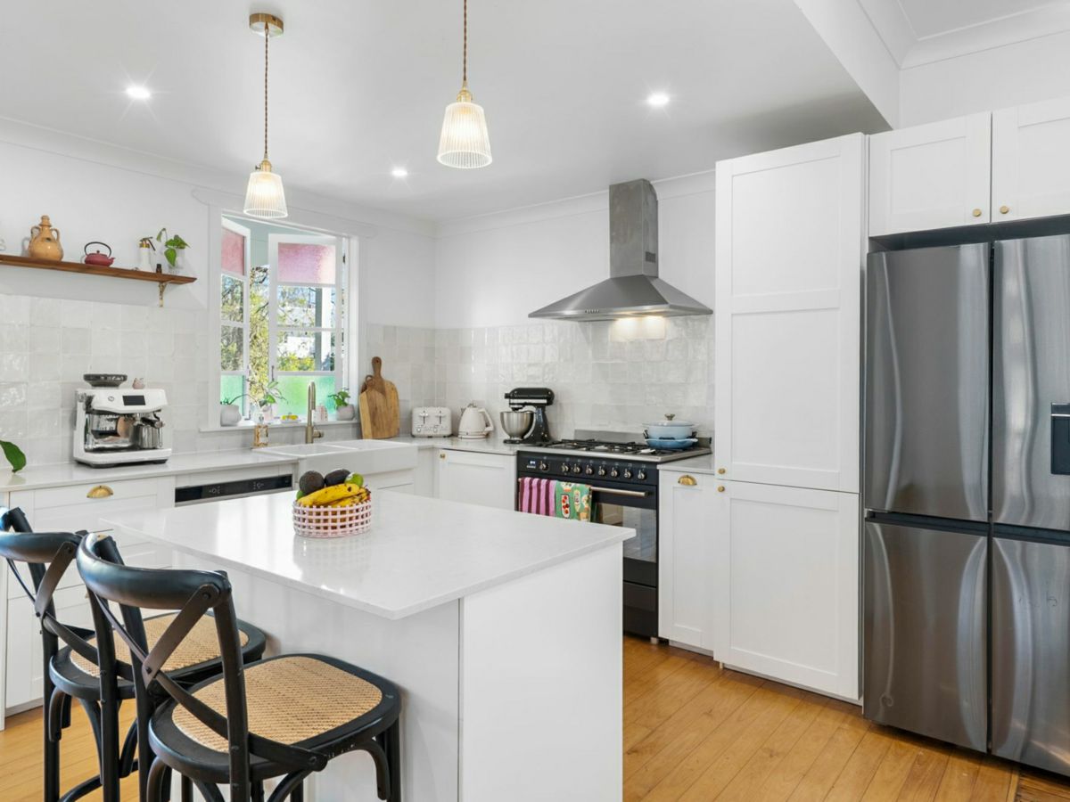 8 Darling Street East, Ipswich - image 3