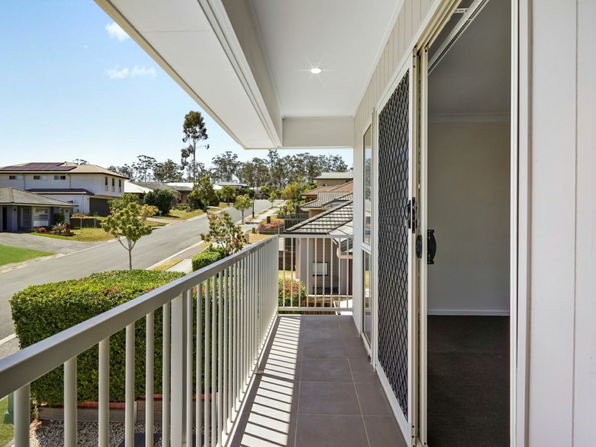 84 Meadows Circuit, Bellbird Park - image 3