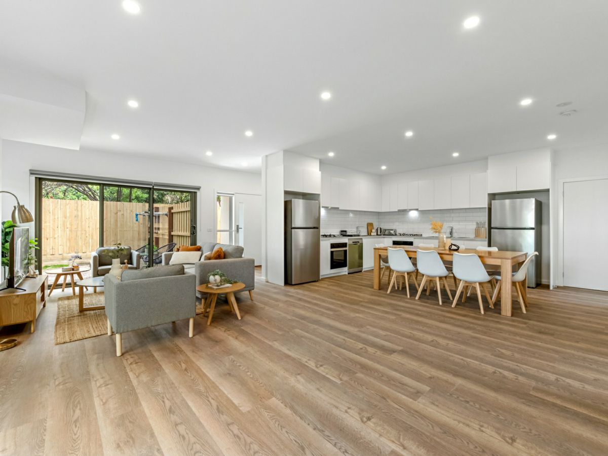 121 Clayton Road, Oakleigh East - image 3