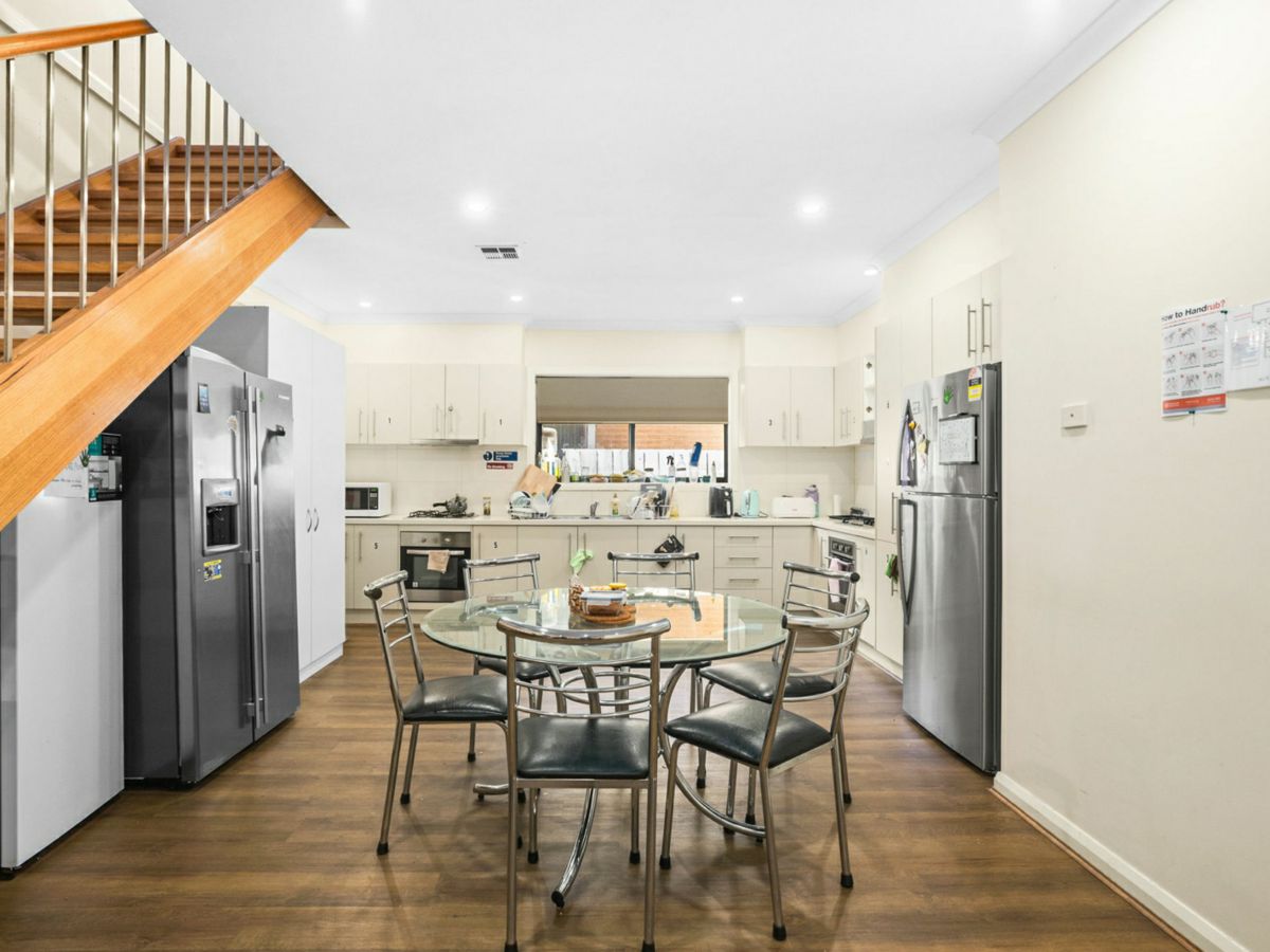 30 Beddoe Avenue, Clayton - image 2