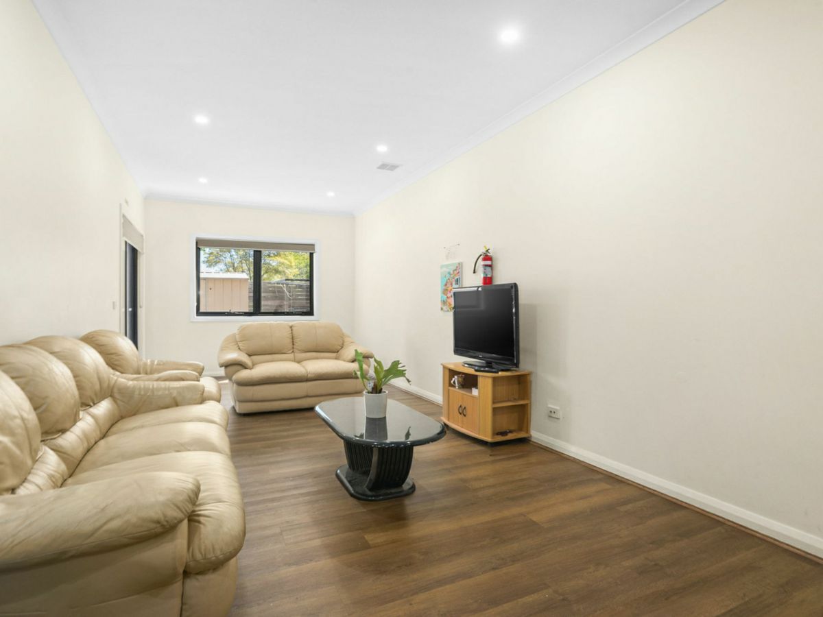 30 Beddoe Avenue, Clayton - image 3