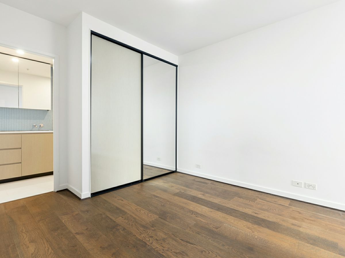 201/2 Clarkson Court, Clayton - image 3