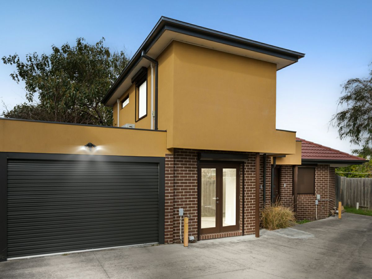 2/488 Haughton Road, Clayton South - image 1