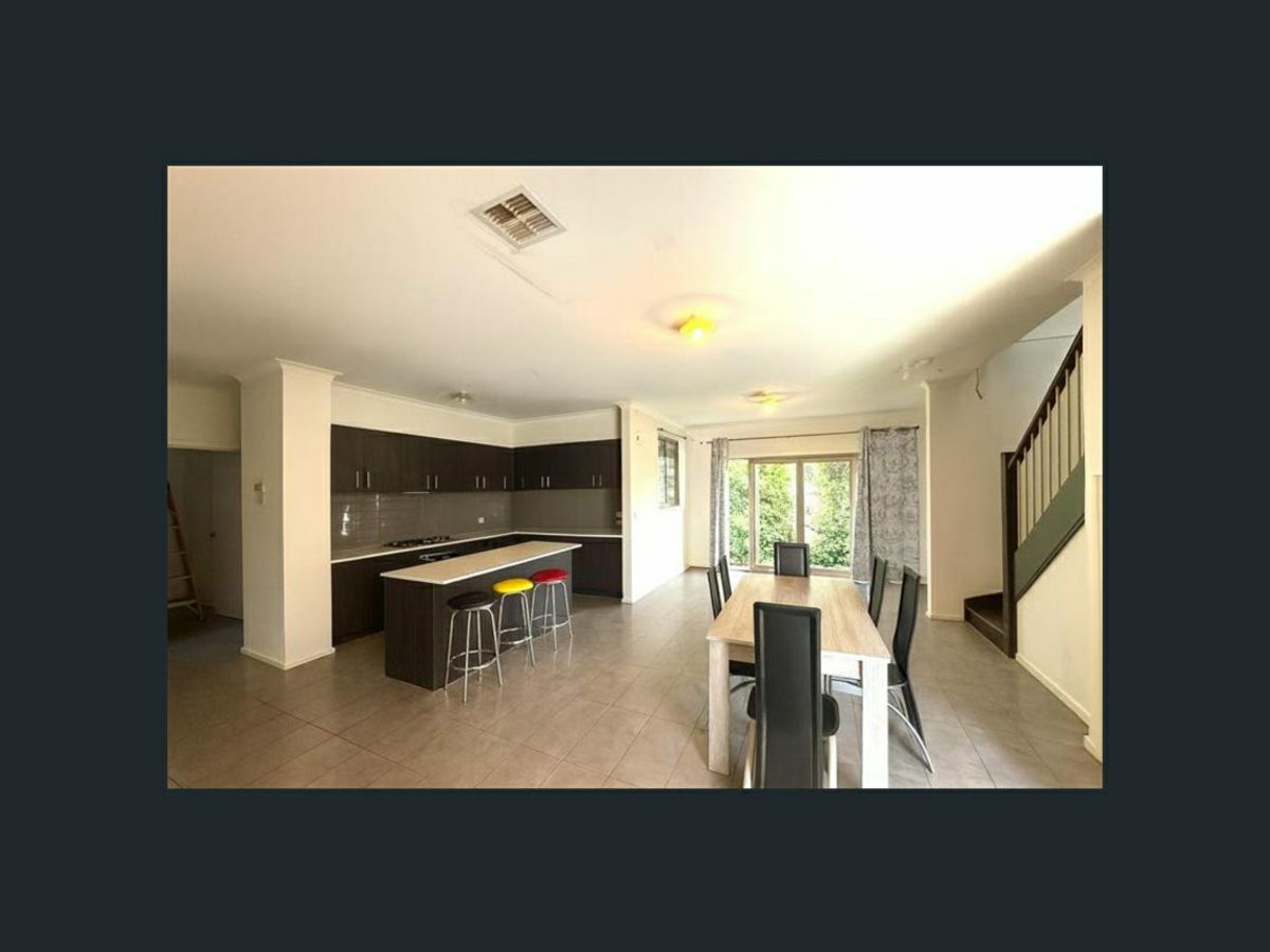 16 Stockdale Avenue, Clayton - image 2