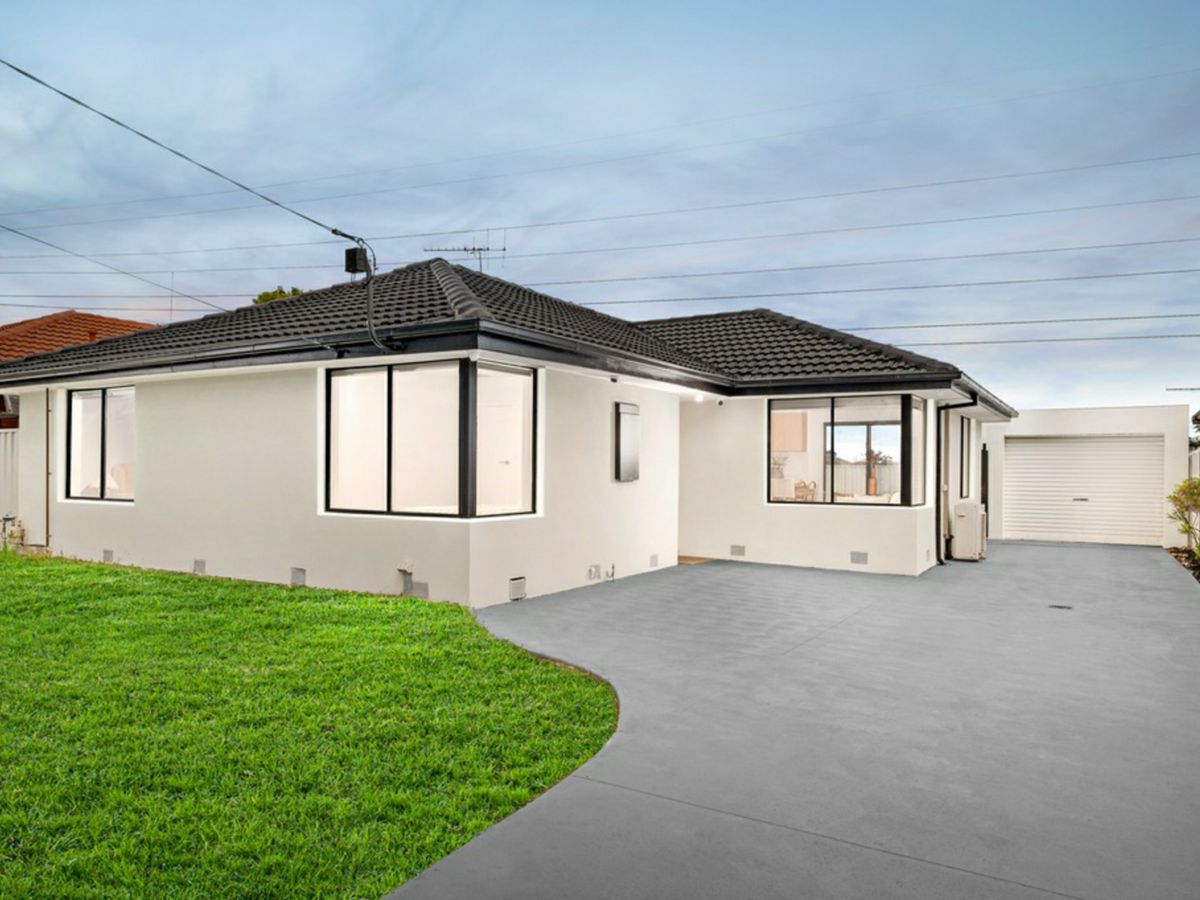 30 Kallay Street, Clayton South - image 1