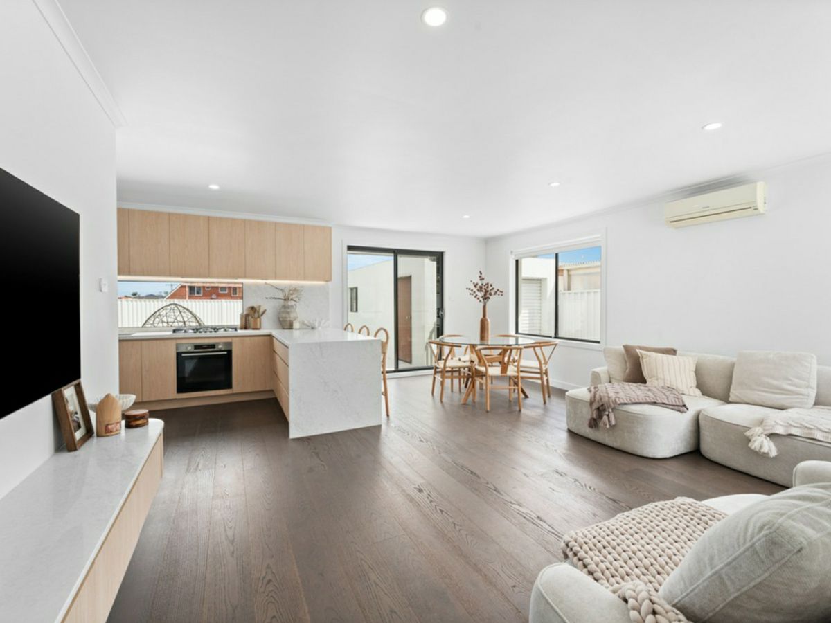 30 Kallay Street, Clayton South - image 2