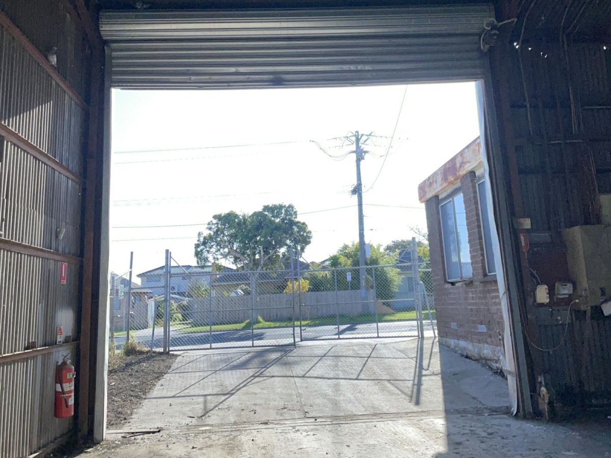 10-12 Rosebank Avenue, Clayton South - image 3