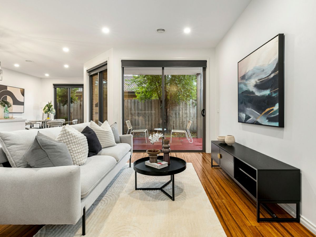 3/36 Wordsworth Avenue, Clayton South - image 2