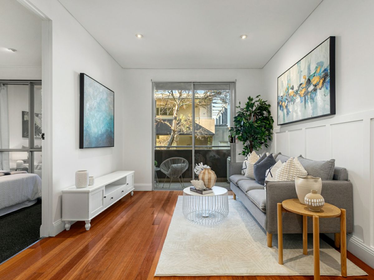 41/210 Normanby Road, Notting Hill - image 2