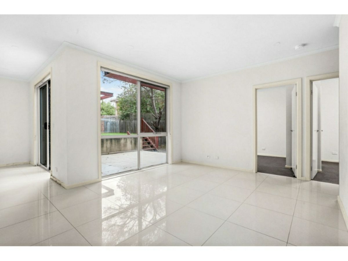 4/61 Kanooka Grove, Clayton - image 3
