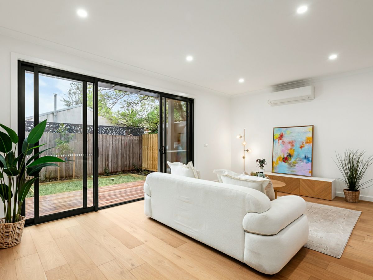 2/1419 Centre Road, Clayton - image 3