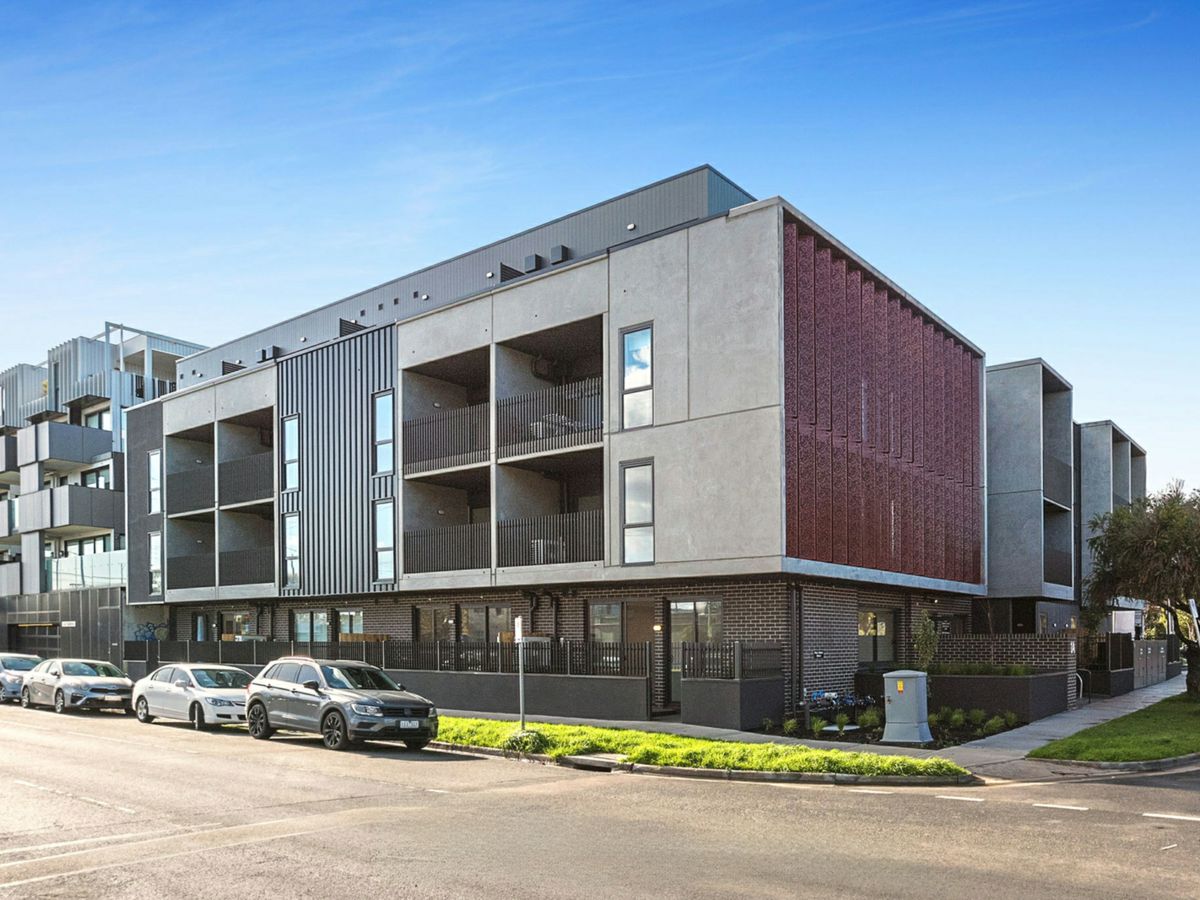 G01/1A Omeo Court, Bentleigh East - image 1