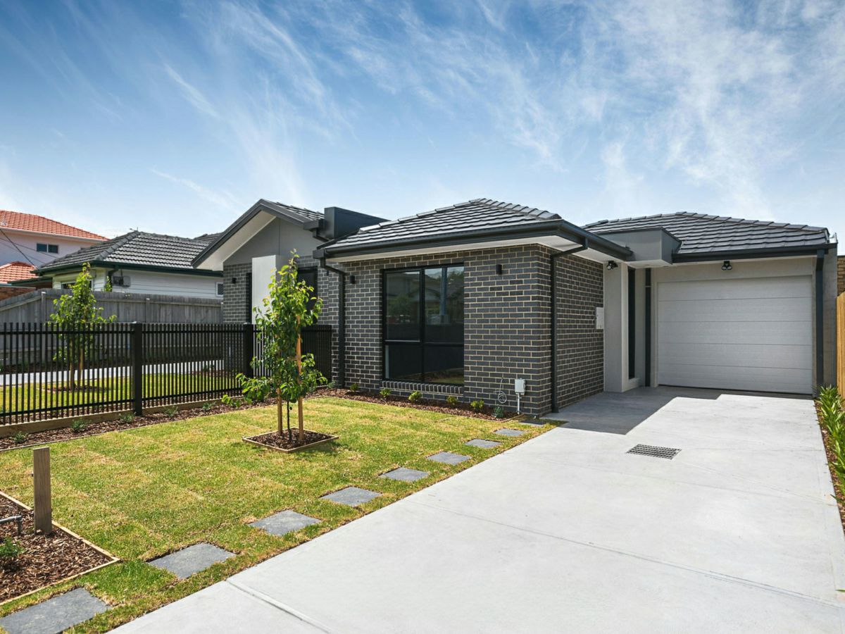 64B Moriah Street, Clayton - image 1