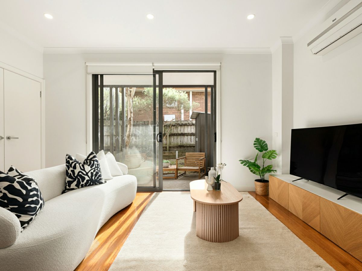 15 Fortuna Street, Clayton - image 2