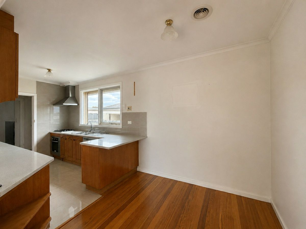 1/695 Princes Highway, Springvale - image 3