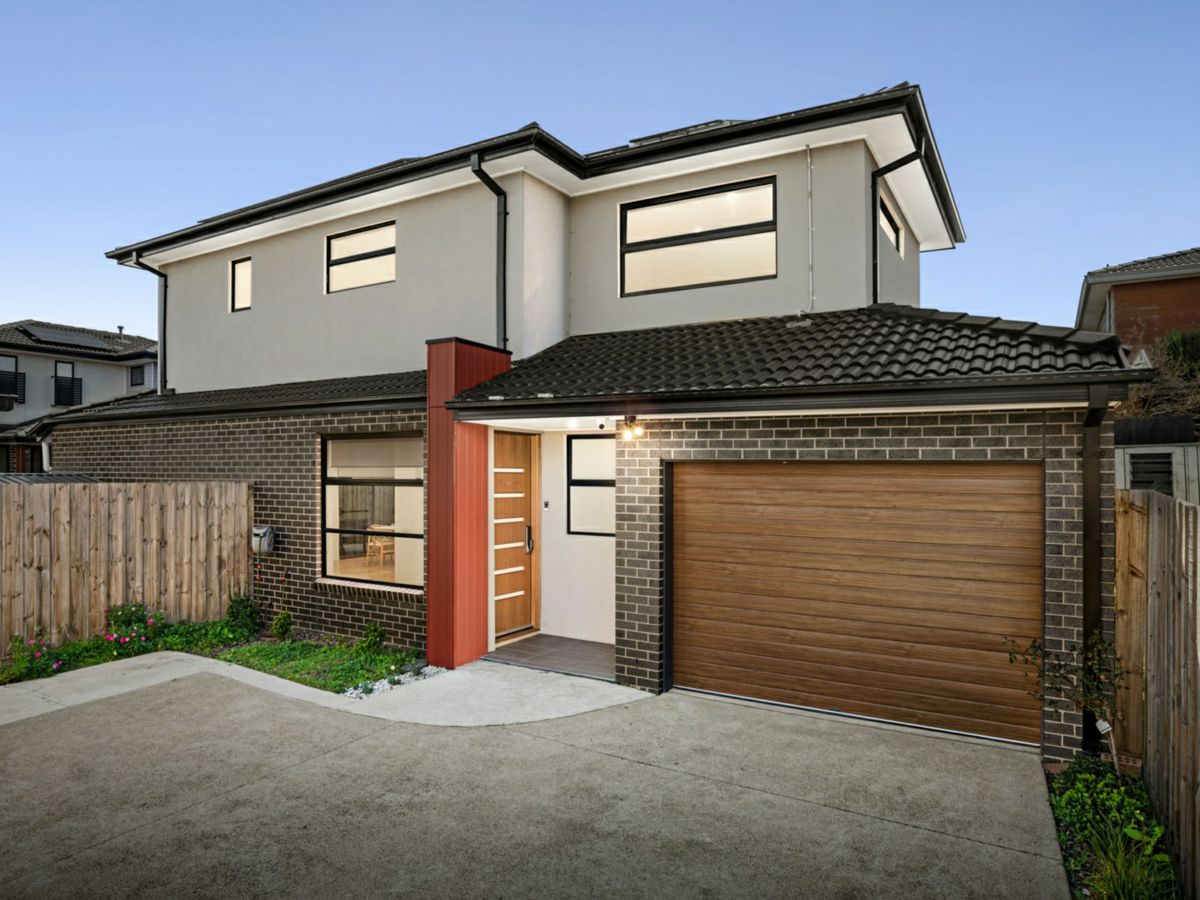 2/37 Phyllis Street, Bayswater - image 1